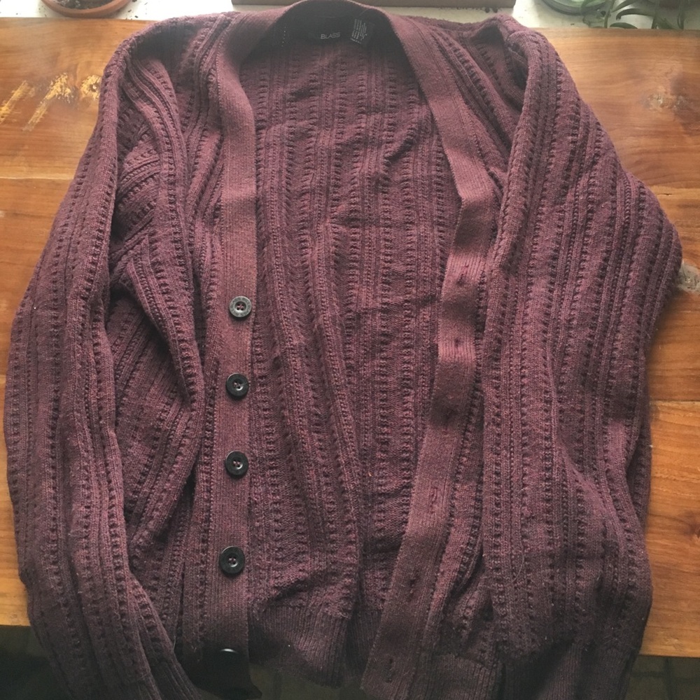Cardigan sweater